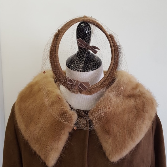 Vintage suede coat with mink collar/ring hat - Picture 2 of 8